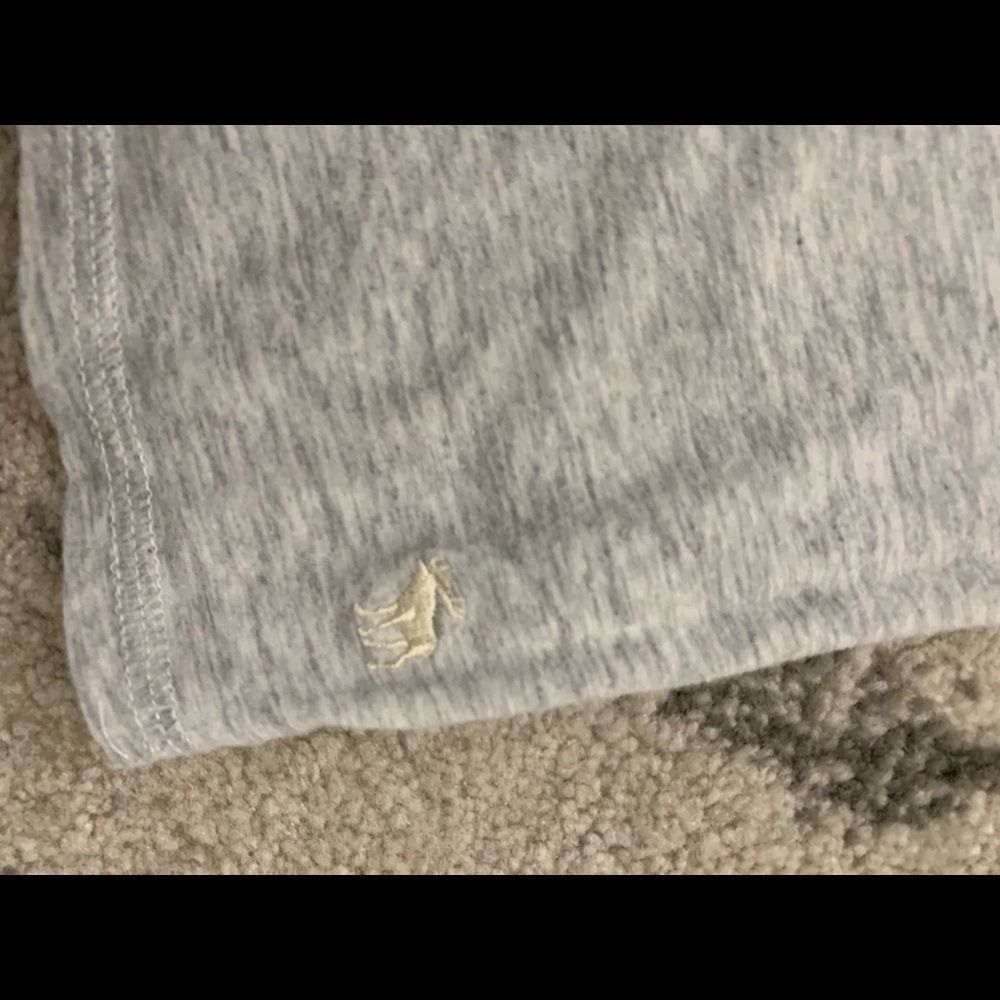 SOLD *** Abercrombie & Fitch Medium Gray Shirt - Picture 6 of 8
